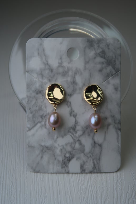 Elegant Pale Pink Natural Freshwater Pearl Gold Plated Earrings ✨