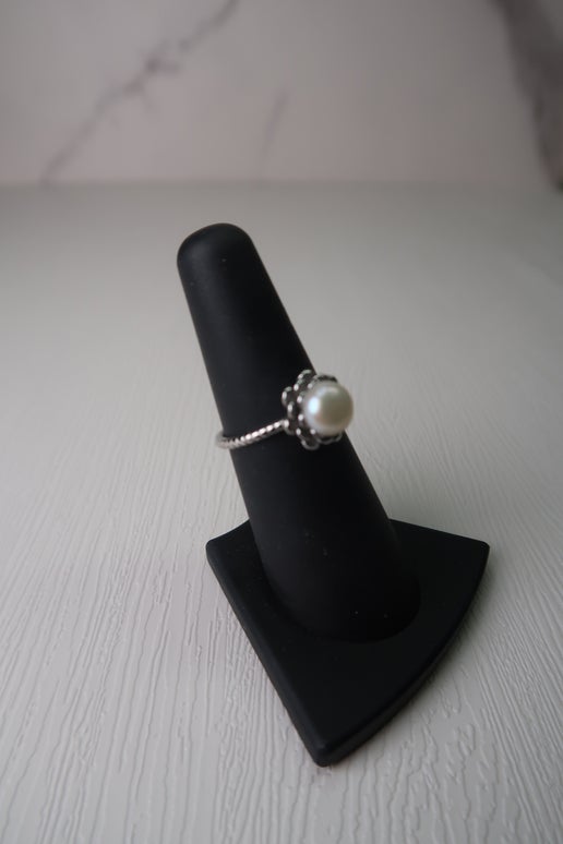 Stunning White Freshwater Pearl Flower Ring - Adjustable Band