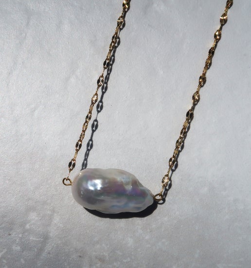 White Baroque Pearl Pendant