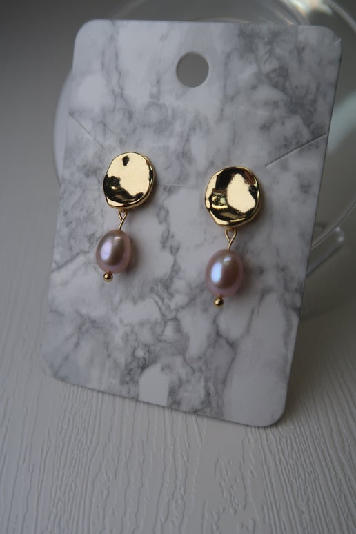 Elegant Pale Pink Natural Freshwater Pearl Gold Plated Earrings ✨