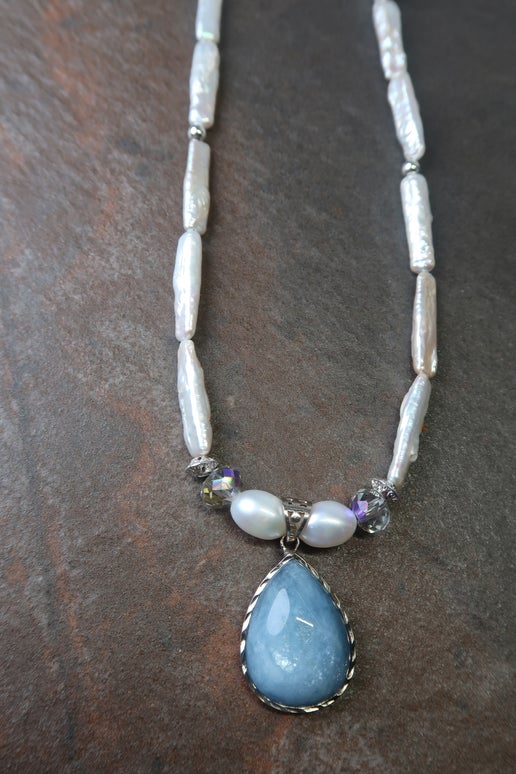 Freshwater Pearl & Aquamarine Pendant Necklace