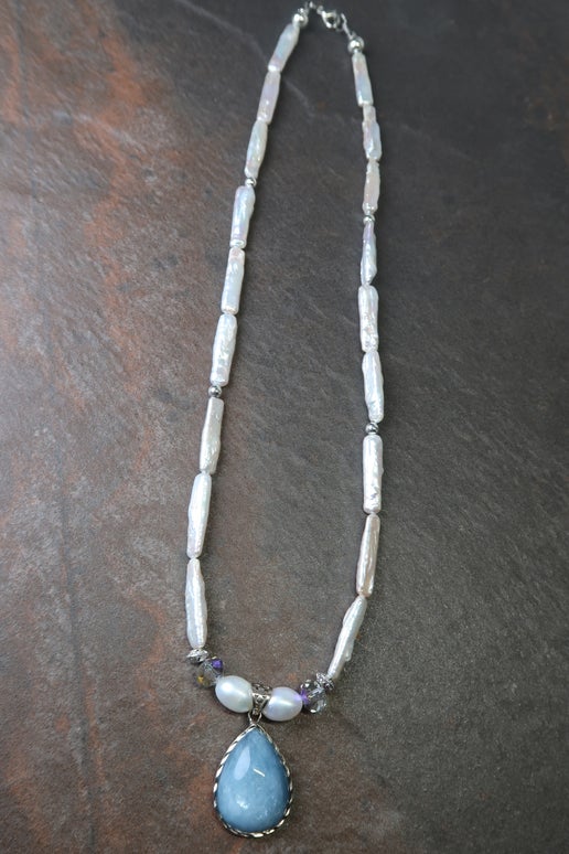 Freshwater Pearl & Aquamarine Pendant Necklace