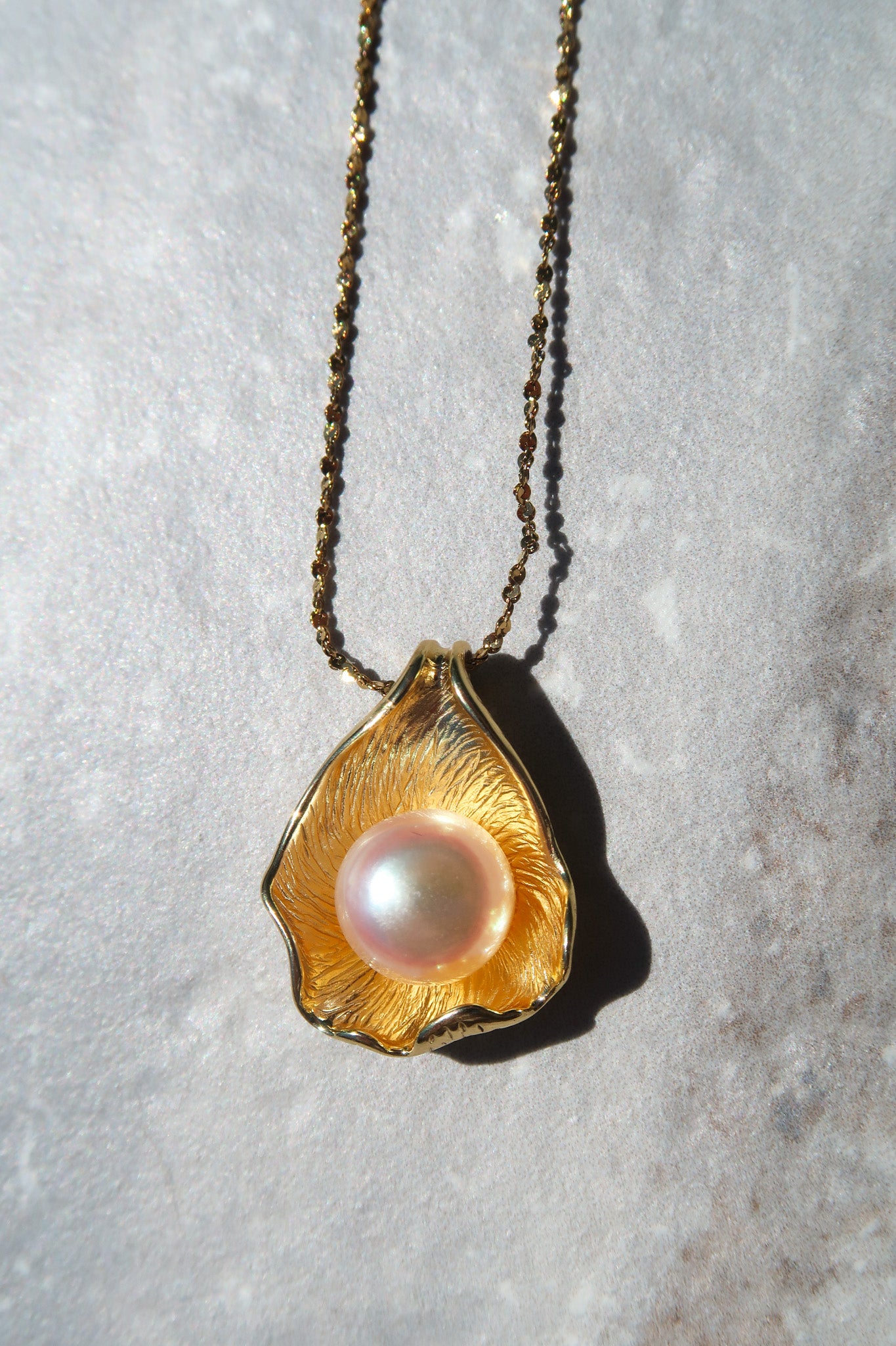 14K Gold Plated 925 Freshwater Pearl Mollusk Necklace