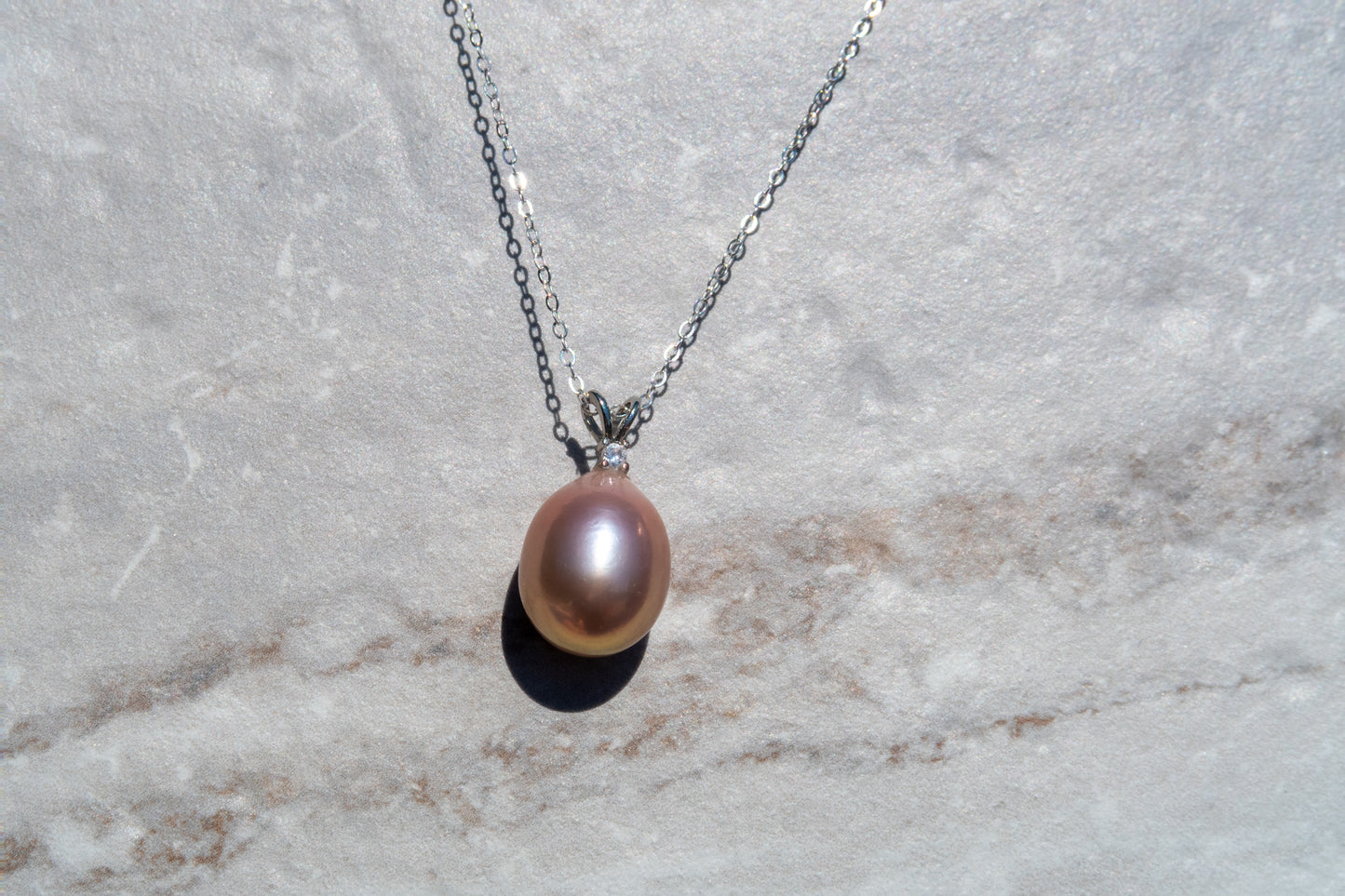 Radiance Rose Pearl Pendant✨ - Gold Filled