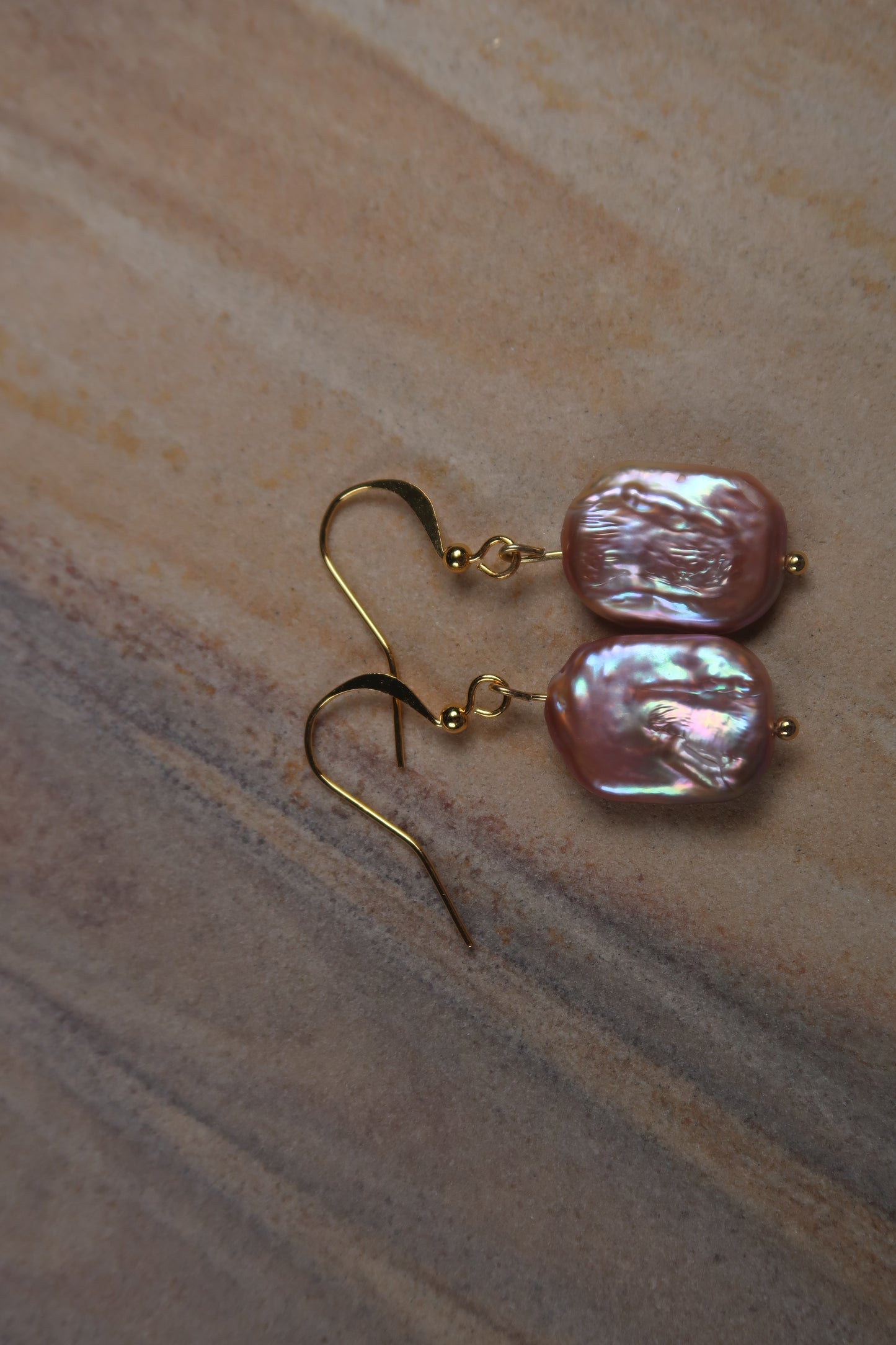 Stunning Pink Rectangle Pearl Earrings✨