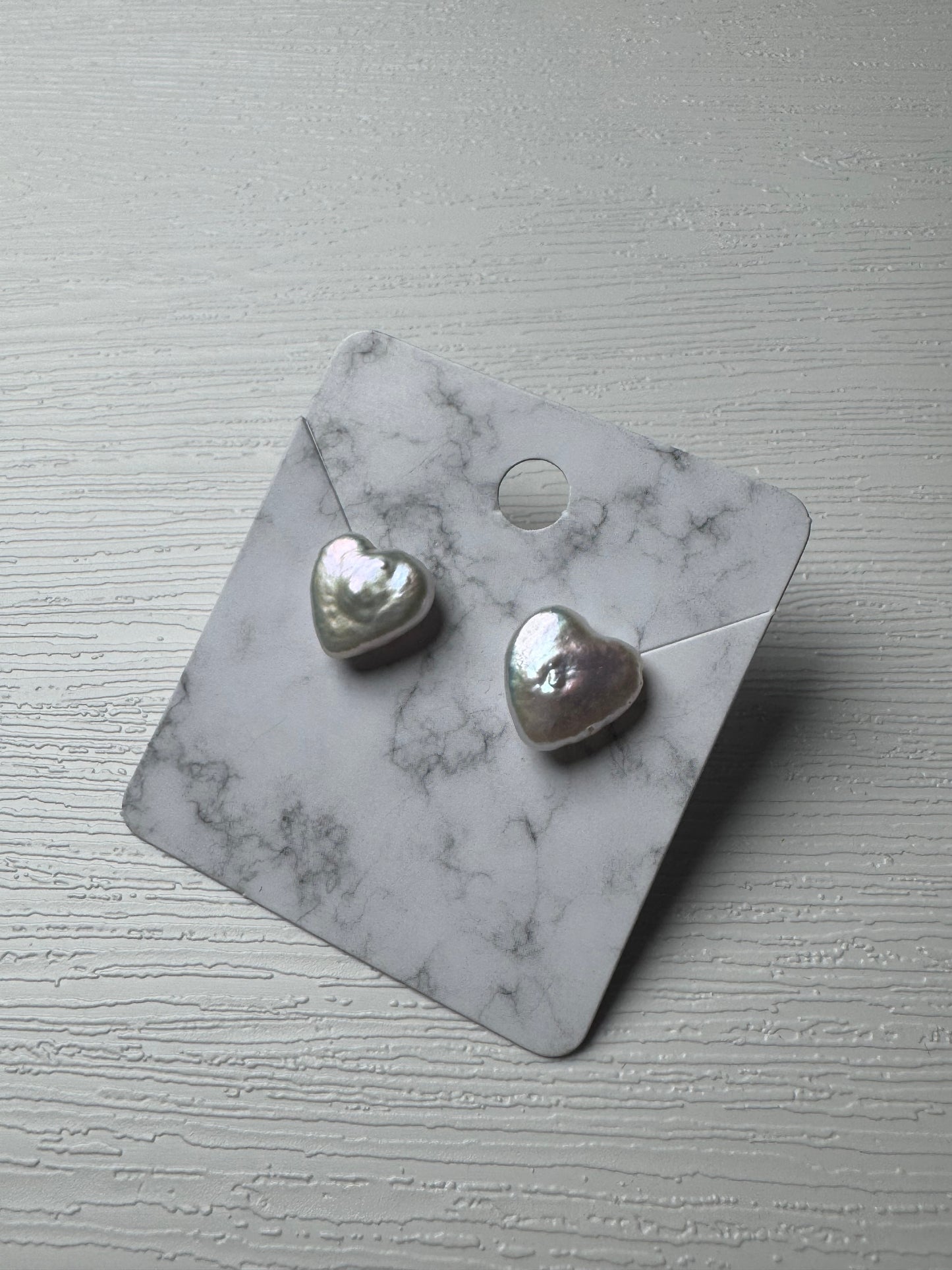 Heart-Shaped Iridescent Pearl Earrings - 925