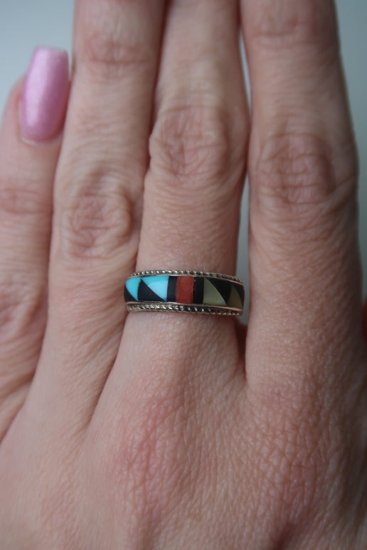 Vintage Native American Zuni Multi-Stone Inlay Ring Size 8.75