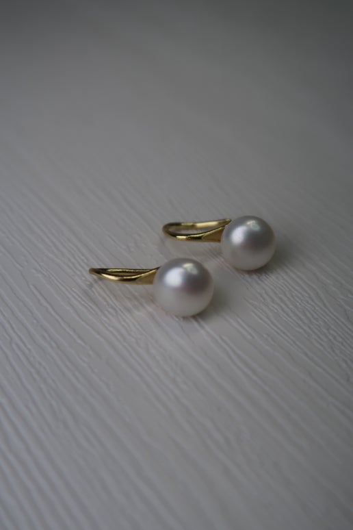 White Freshwater Pearl High Heels! ✨Gold Plated Sterling Silver