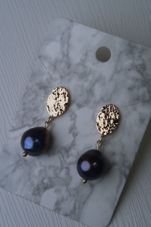 Gorgeous Peacock Purple Edison Freshwater Pearl Earrings