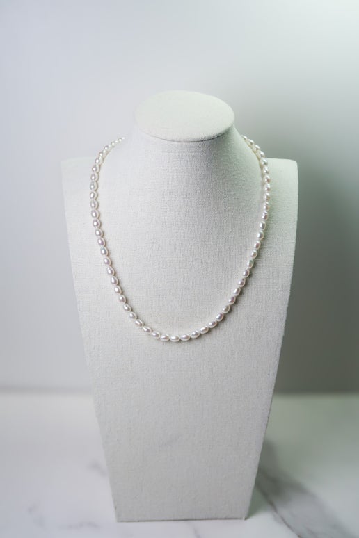 High Quality Natural White Mini Baroque Necklace