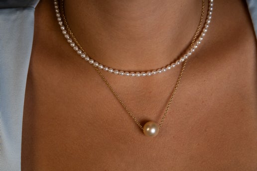 Golden Glow Pearl Necklace ✨