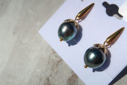 Tahitian Pearl Drop Earrings -Gold 925