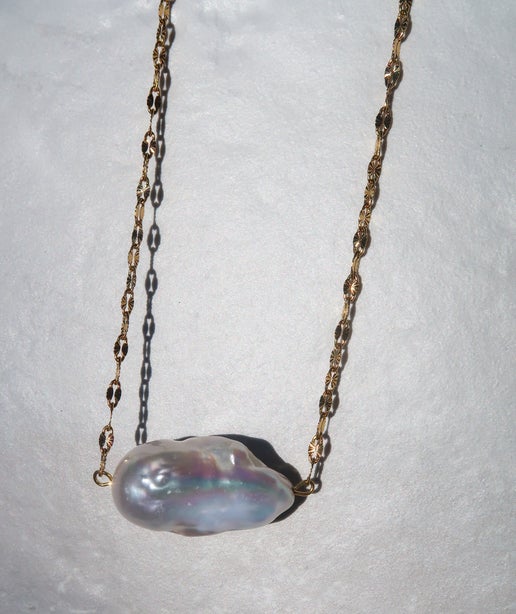 White Baroque Pearl Pendant