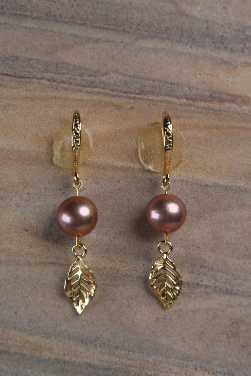 Pink Edison Pearl Earrings - Gold Plated