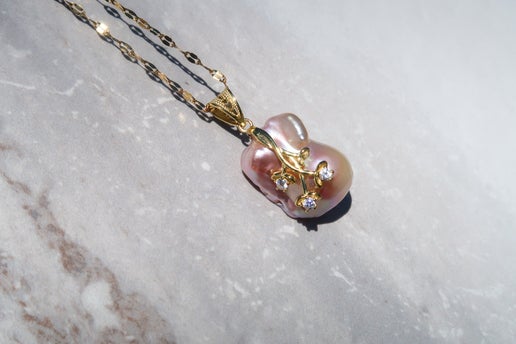 Unique Pink Baroque Pendant Necklace