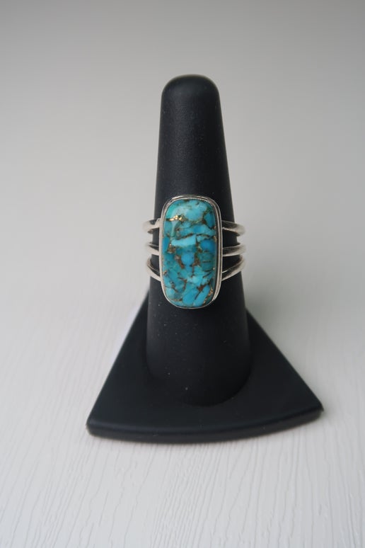Vintage Blue Copper Turquoise Ring in Sterling Silver - Size 7.5