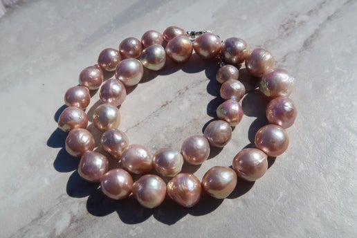 Natural Luster Avocado Edison Pearl Necklace