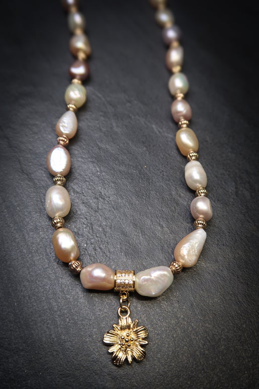 Flower Pearl Charm Necklace