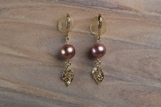 Pink Edison Pearl Earrings - Gold Plated