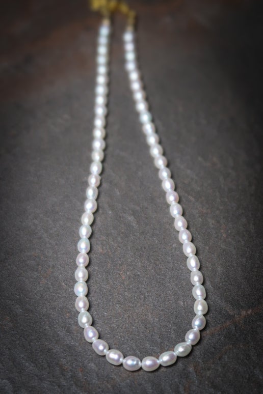 High Quality Natural White Mini Baroque Necklace