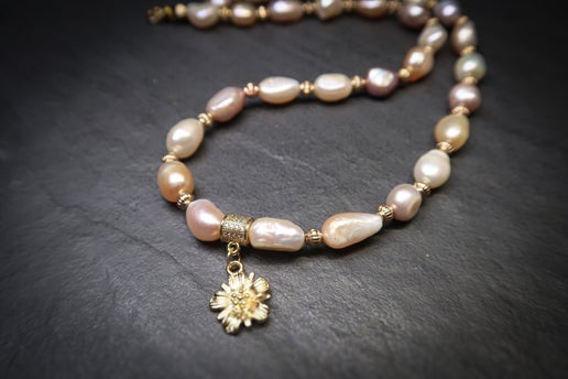 Flower Pearl Charm Necklace