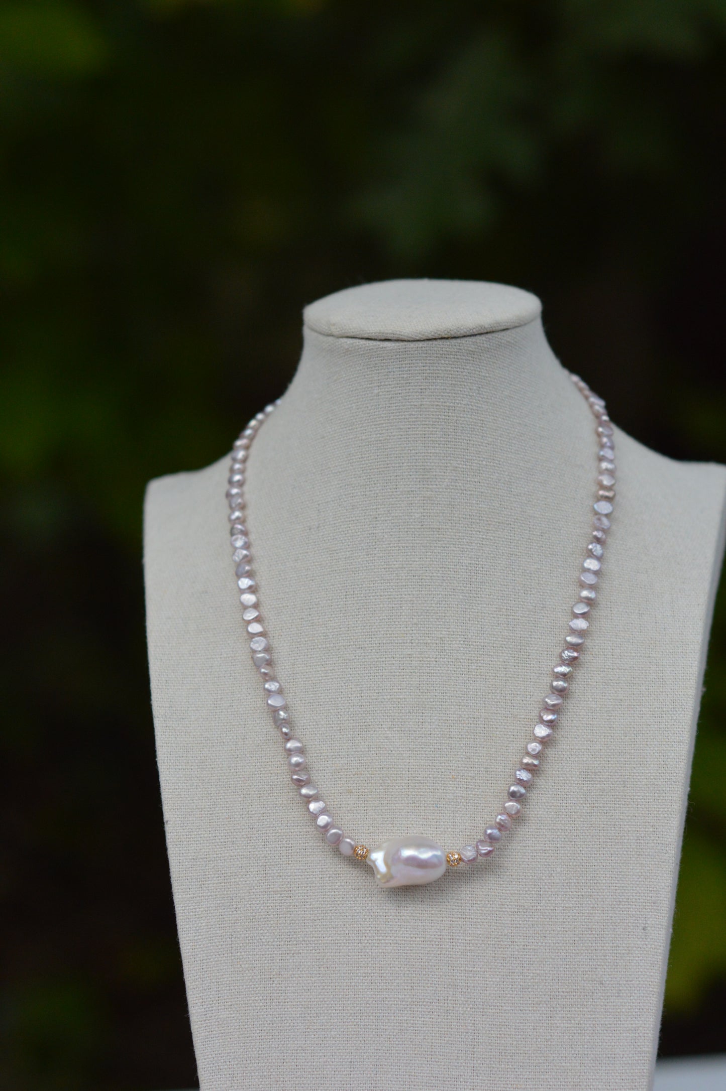 Metallic Pink Freshwater Pearl Necklace with White Baroque Center – 17–19"