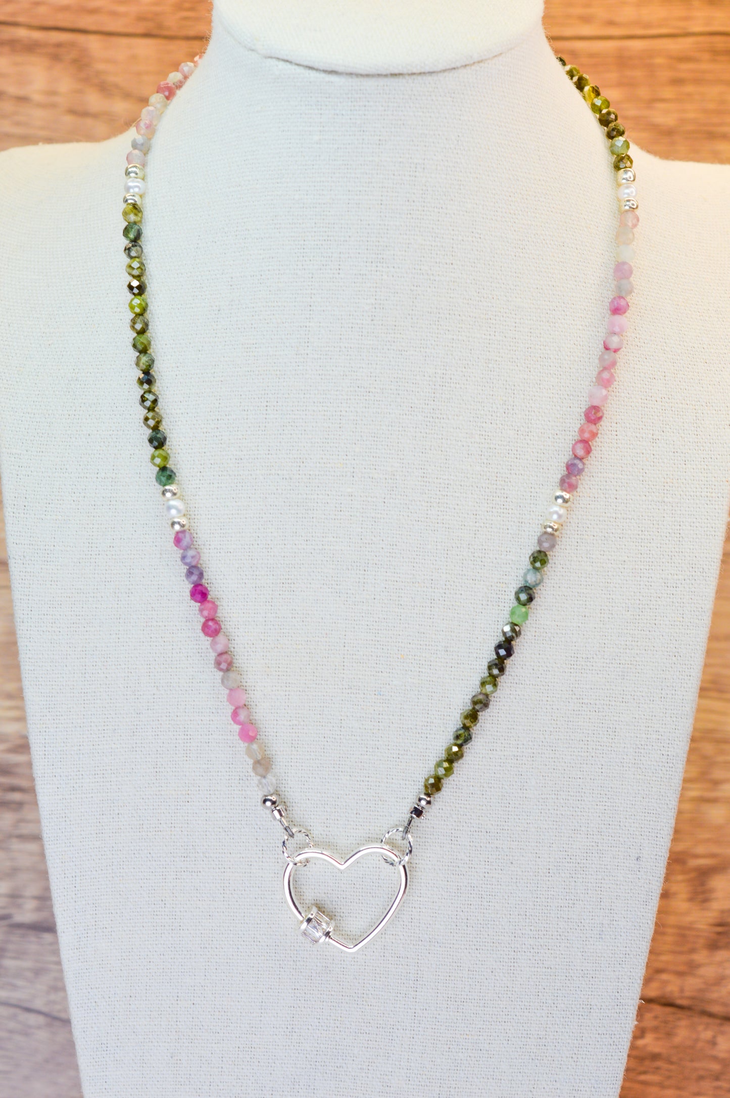 Tourmaline & Heart Necklace 18"