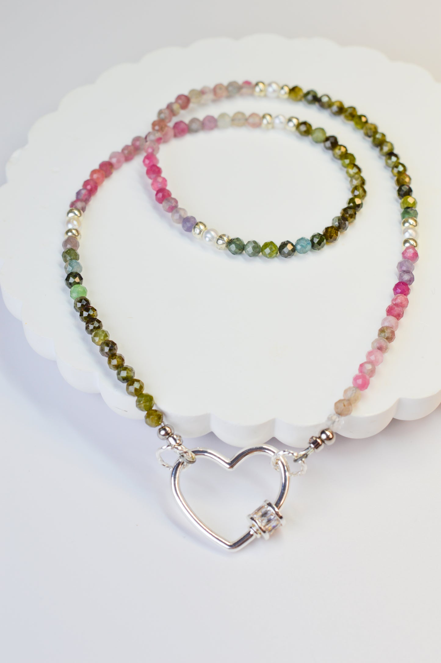 Tourmaline & Heart Necklace 18"
