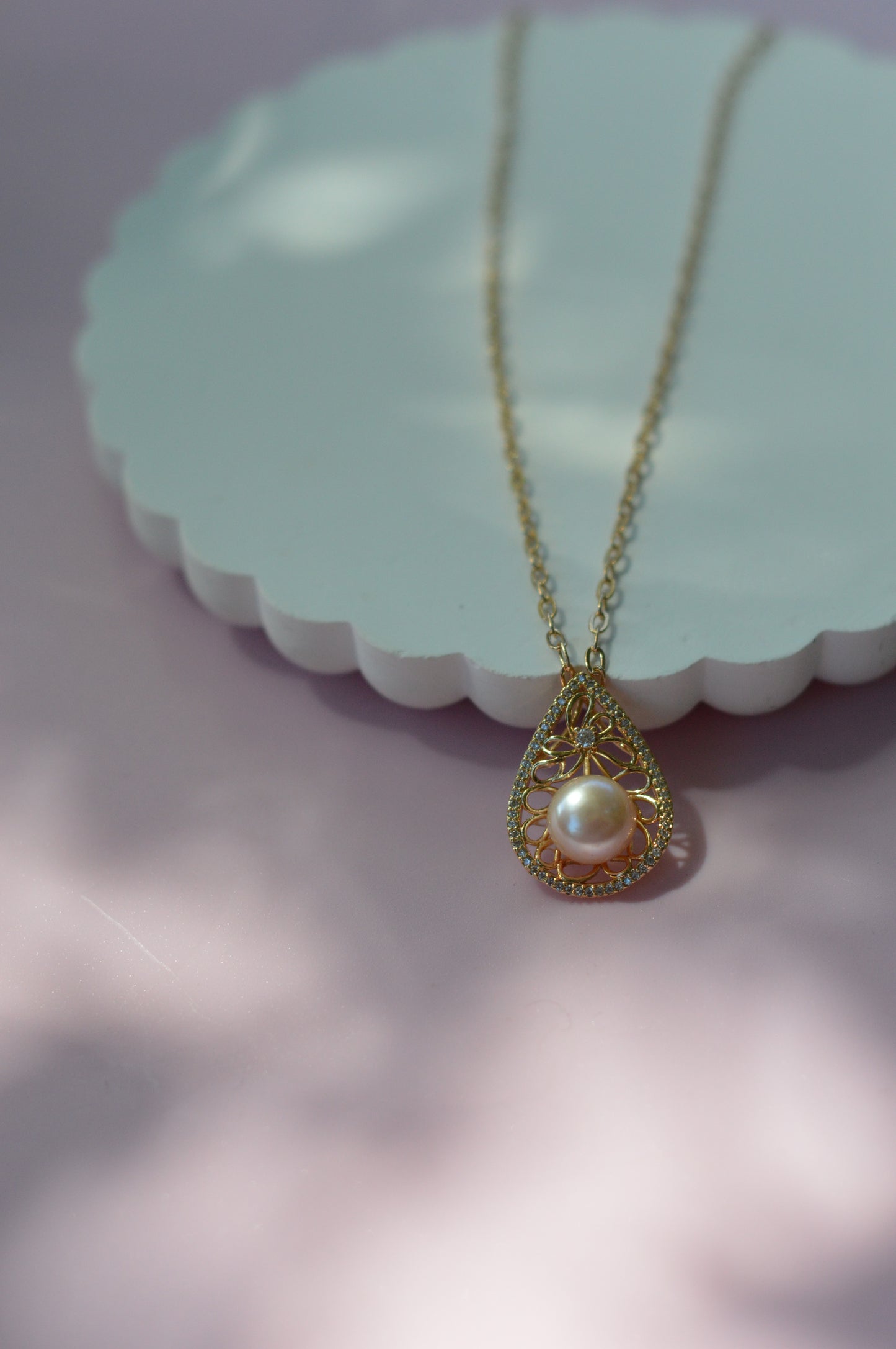 Pale Pink Pearl Pendant Necklace – 16–18" Gold Chain - Natural Freshwater Pearl