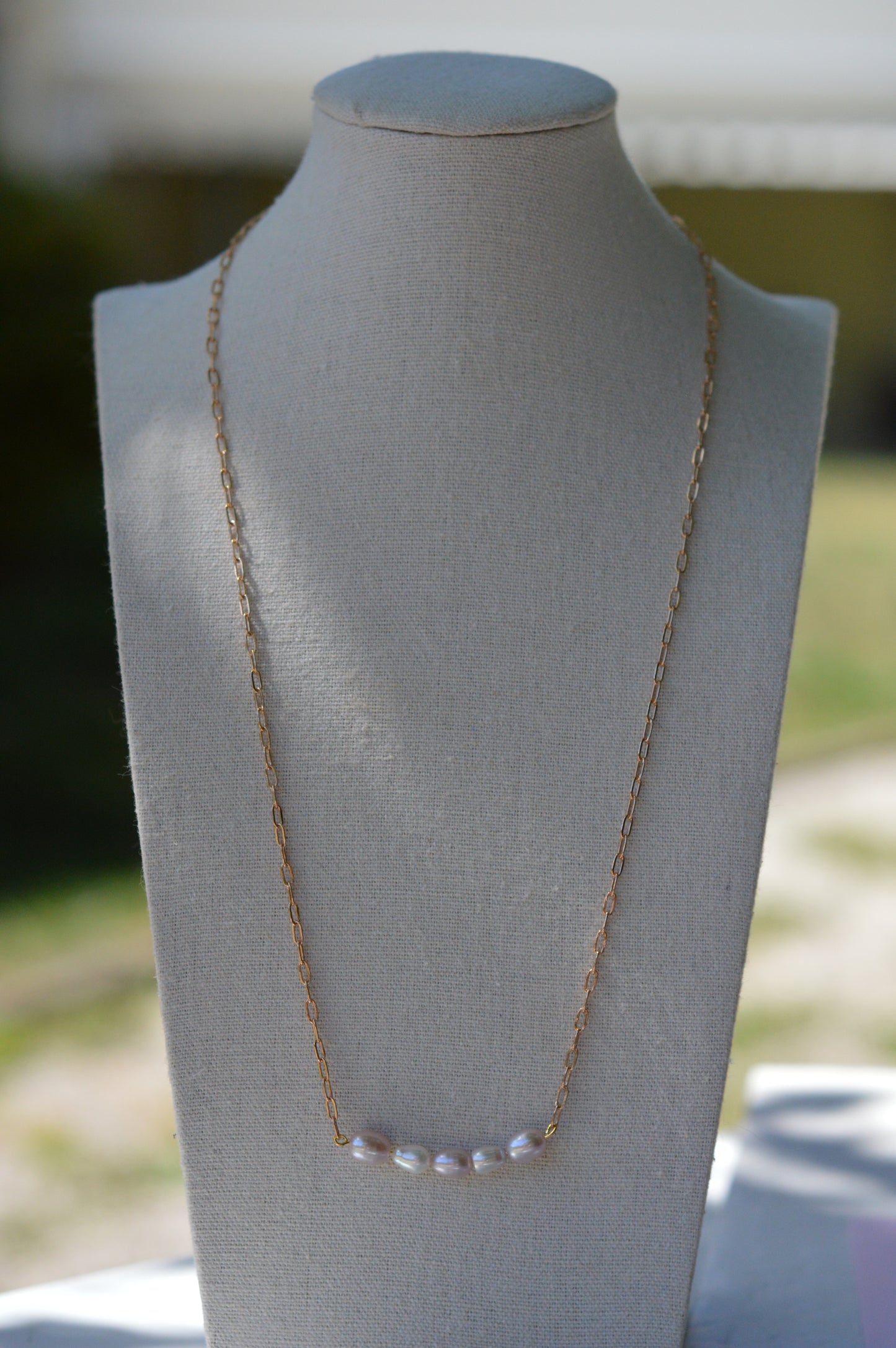 23" Pink & White Freshwater Pearl Necklace – Gold Plated Chain