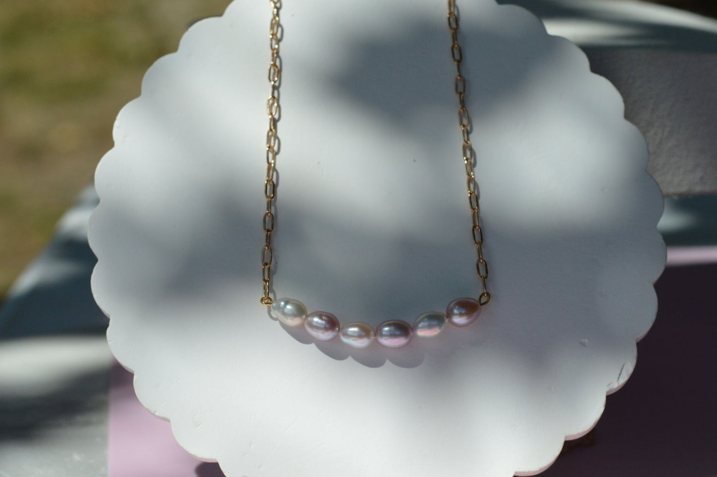 23" Pink & White Freshwater Pearl Necklace – Gold Plated Chain