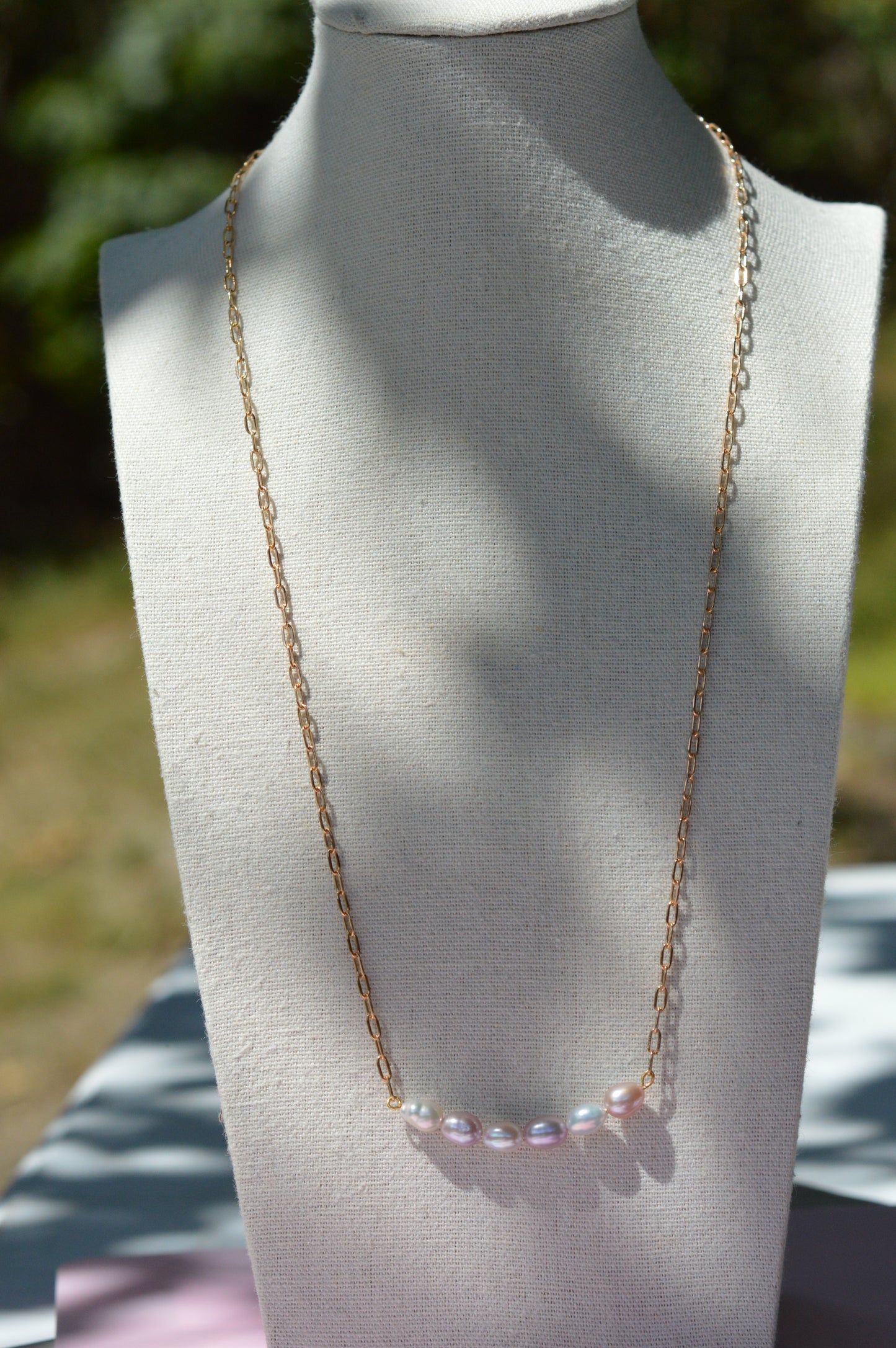 23" Pink & White Freshwater Pearl Necklace – Gold Plated Chain