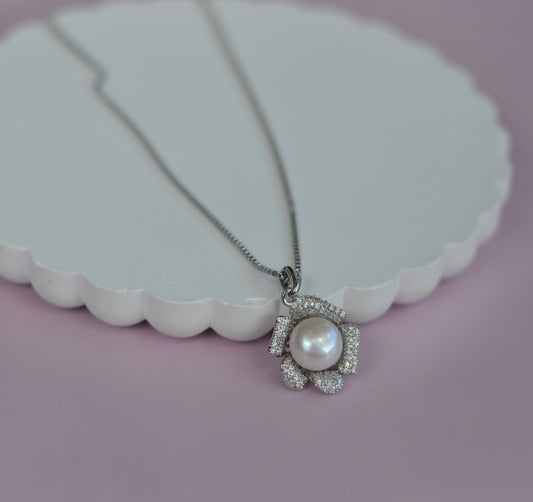 White Pearl Flower Pendant Necklace – 20-22" - Natural Freshwater Pearl