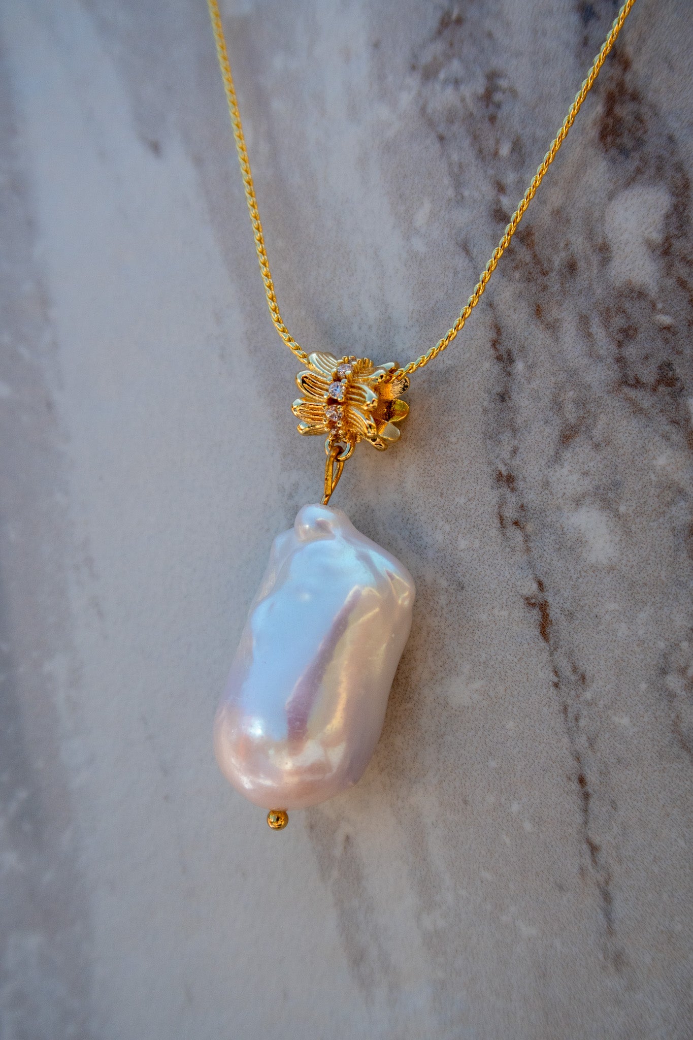 Iridescent White Baroque Pendant