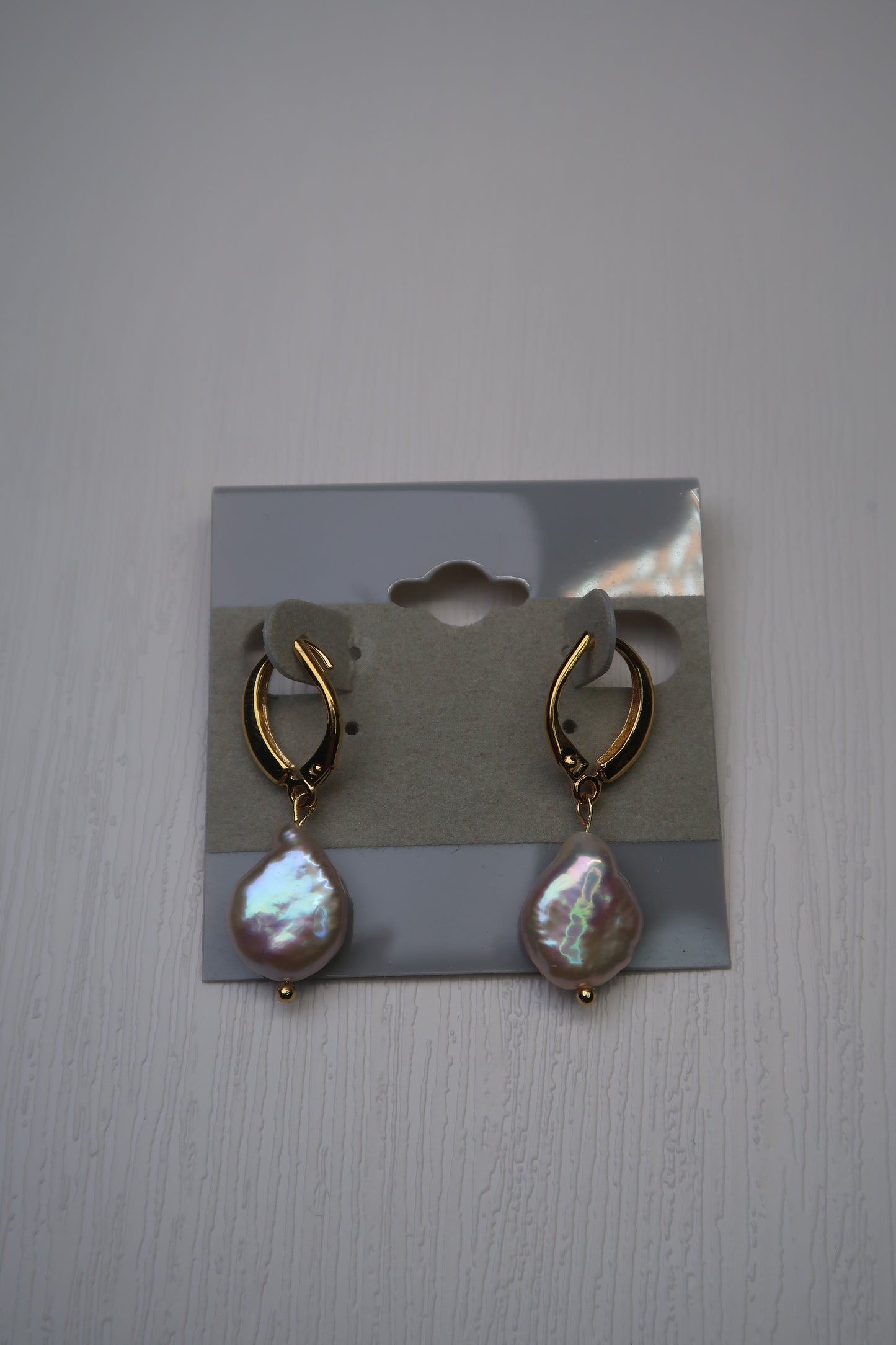 ✨Natural Sakura White Freshwater Pearls with Gold-Plated Hoops