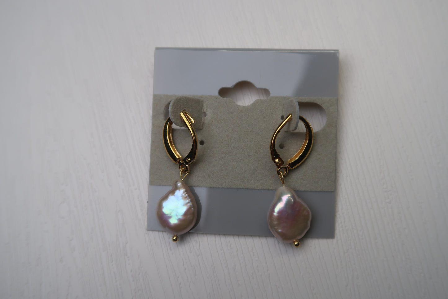 ✨Natural Sakura White Freshwater Pearls with Gold-Plated Hoops