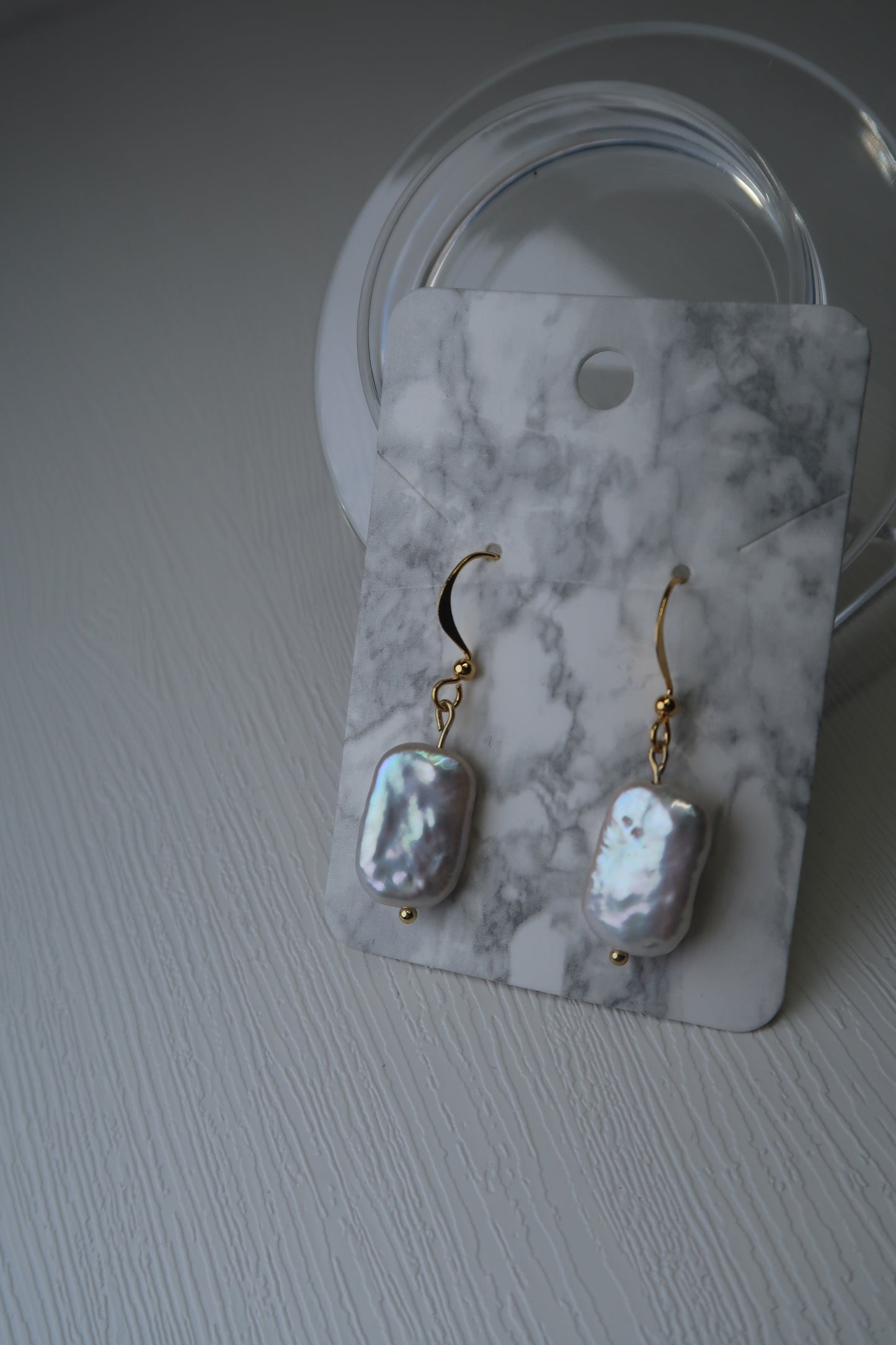 White Rectangle Pearl Earrings✨