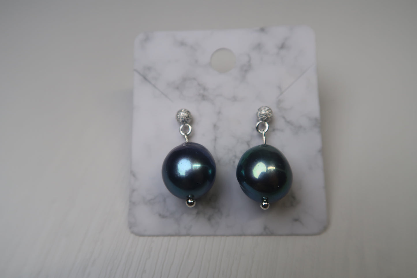 Peacock Blue Edison Freshwater Pearl Earrings 🌟
