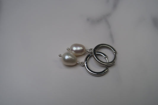 White Freshwater Pearls with Sterling Silver Hoops ✨