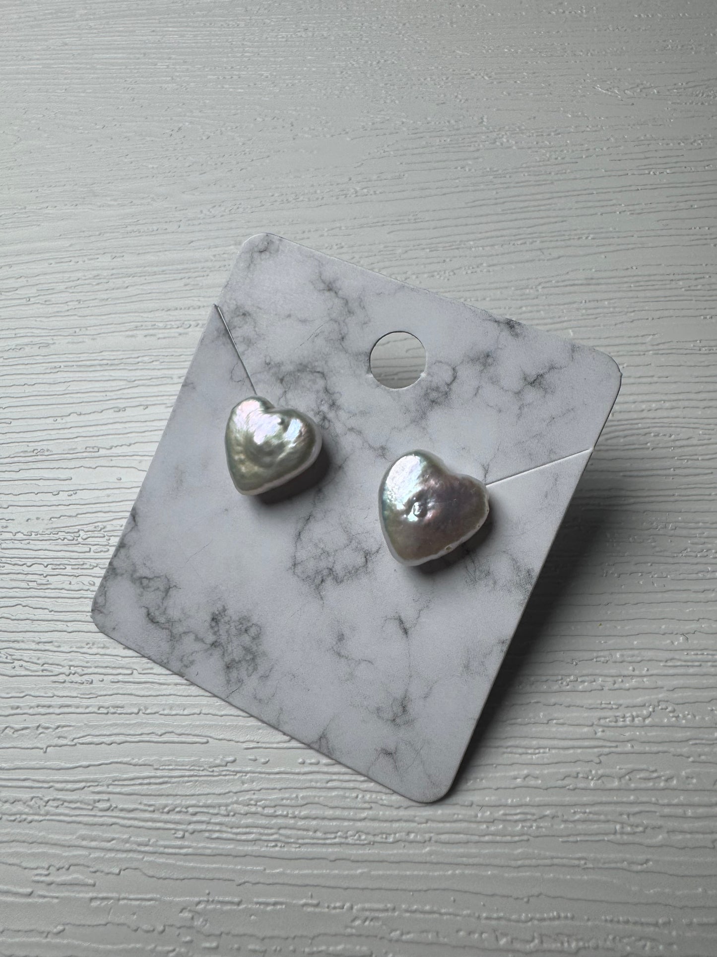 Heart-Shaped Iridescent Pearl Earrings - 925